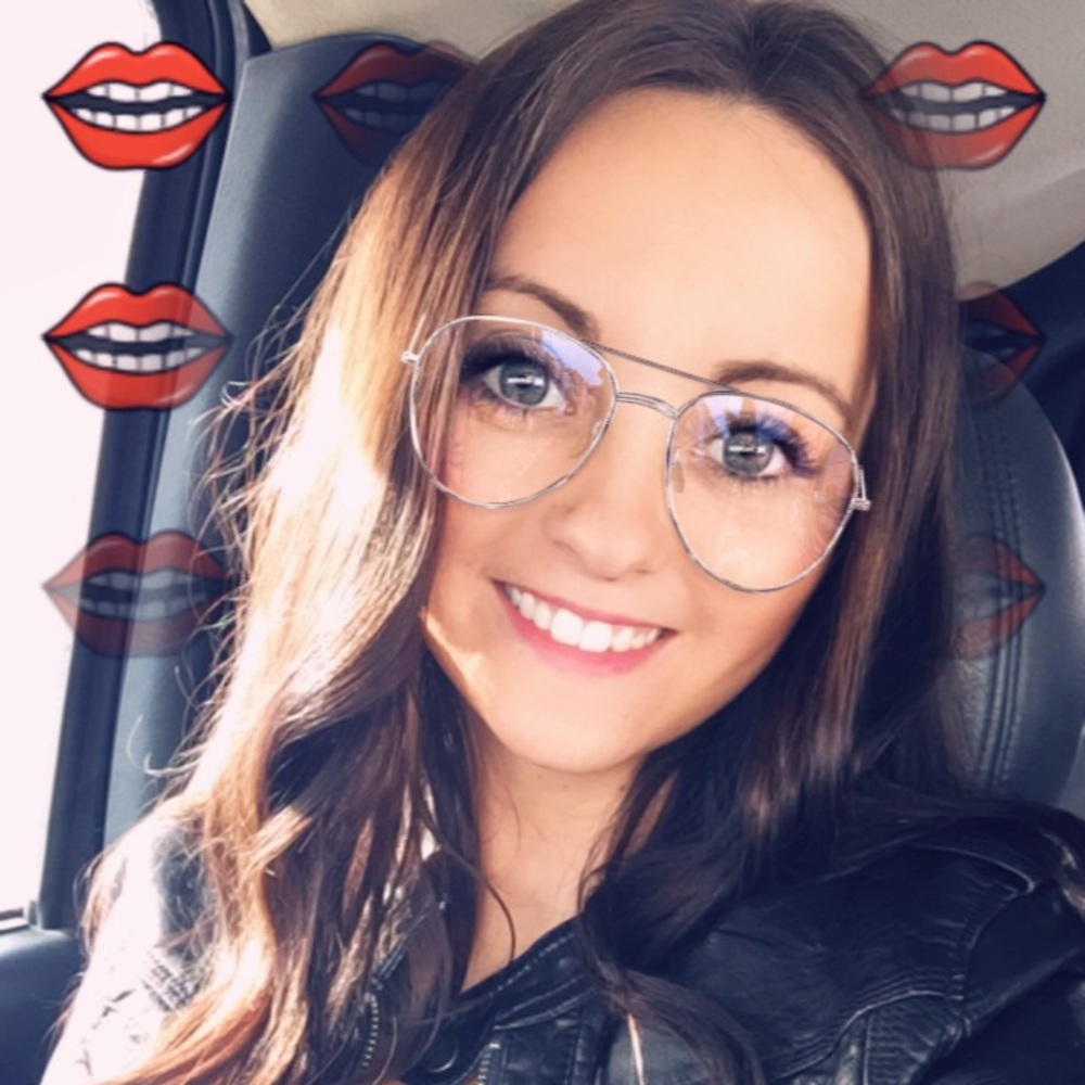 Meet your Posher, Taylor